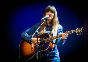 IMG_4581 Ward Thomas