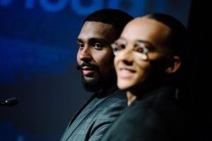 a04 - Jordan and Perri on stage