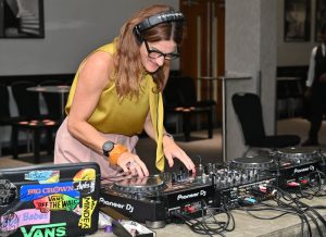 Evening Reception 4196