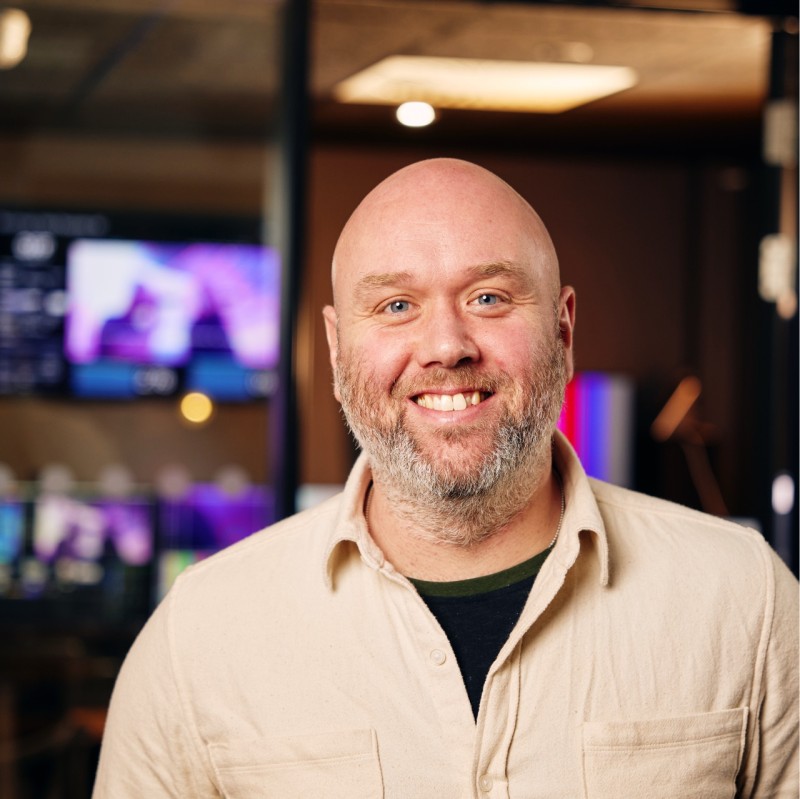 Alex Williamson, Freelance Producer, Media & Communications Expert